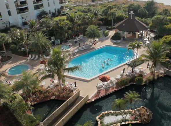 The Charter Club Of Marco Beach マルコ・アイランド エクステリア 写真